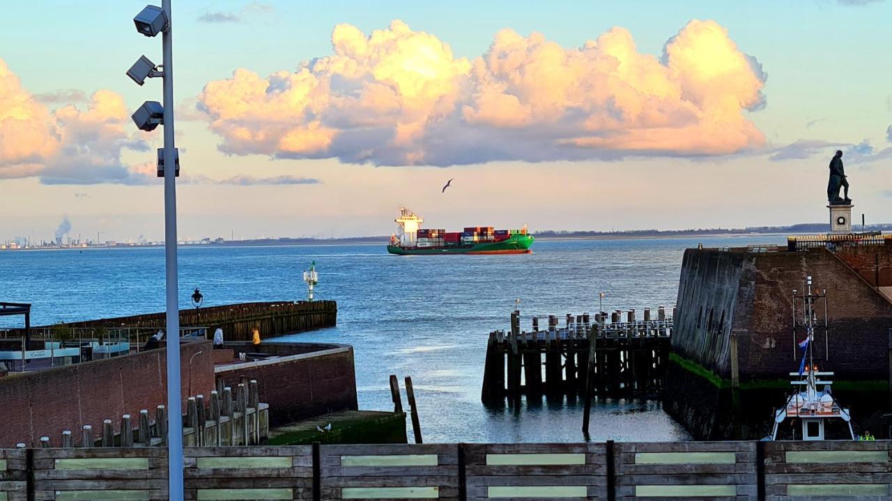 Appartement Havenzicht, Gelegen Aan Zee Met Zeezicht Vlissingen Eksteriør bilde
